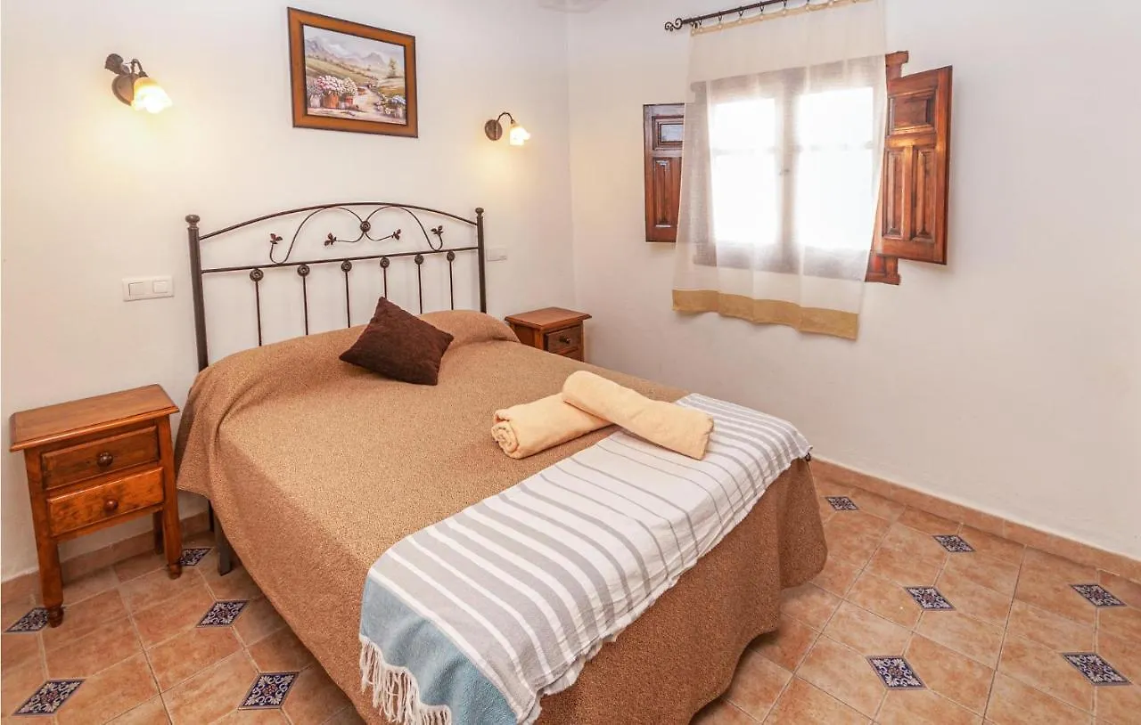 Awesome Home In Montefrio