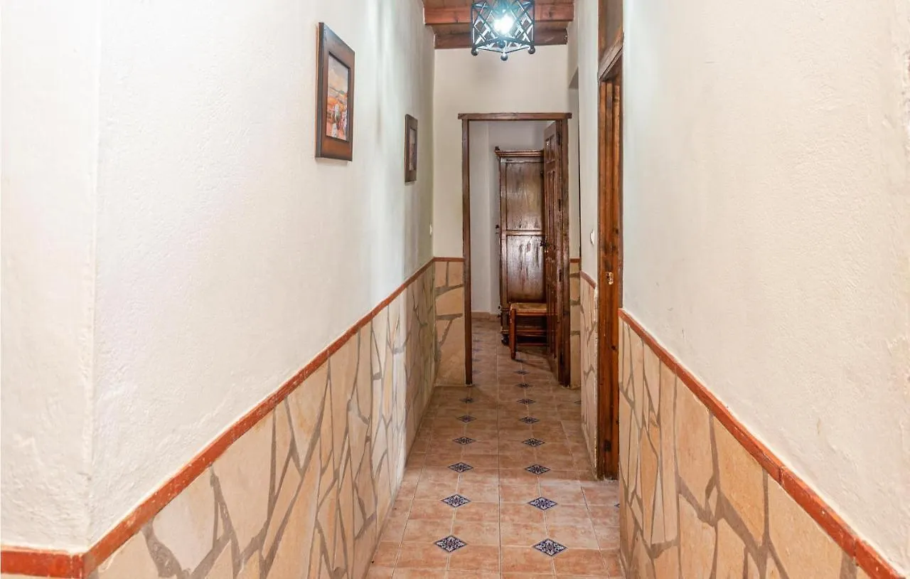 Awesome Home In Montefrio