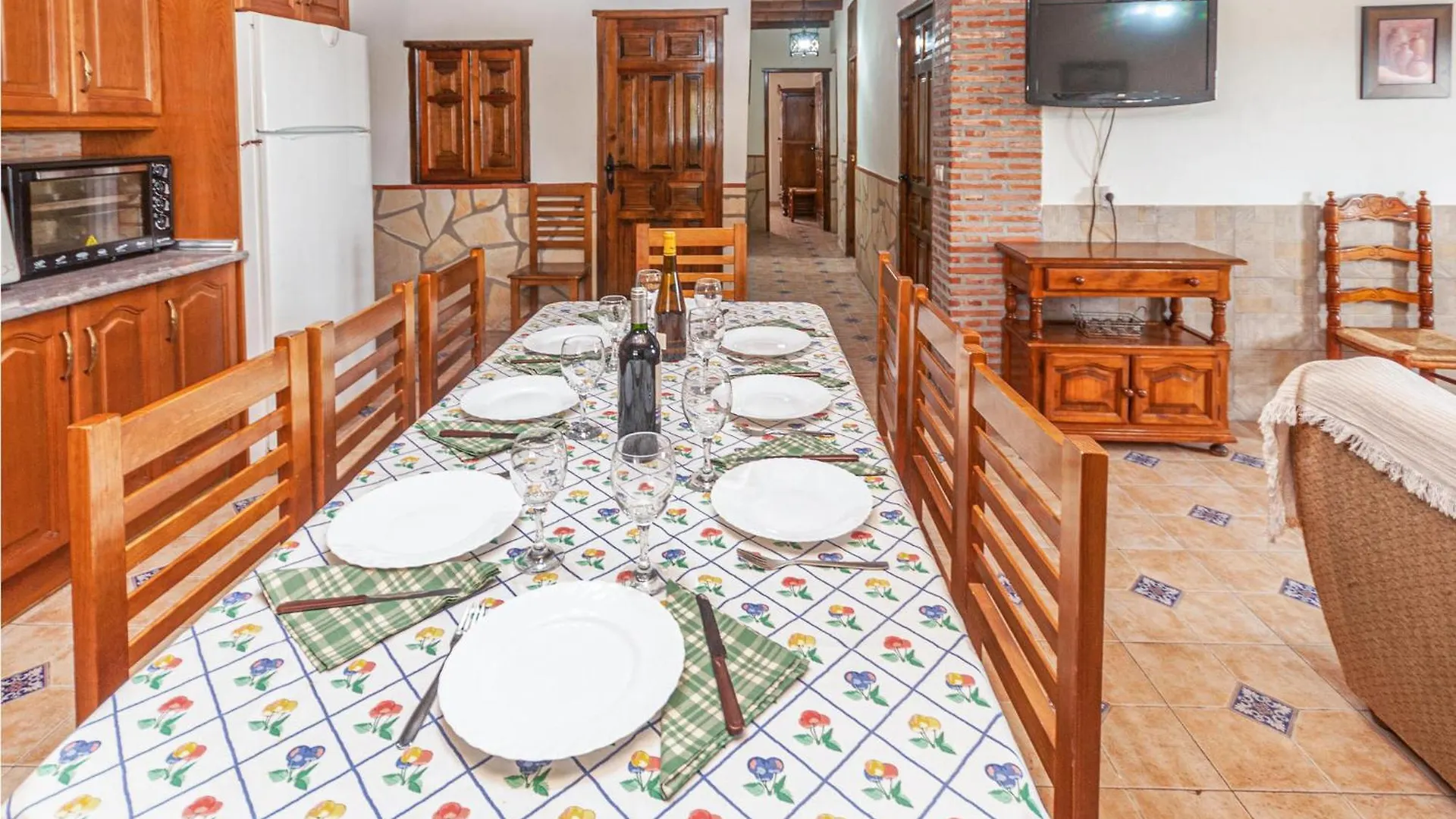 Awesome Home In Montefrio Holiday home